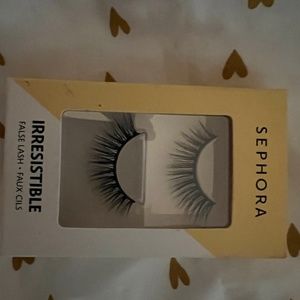 False eyelashes lash extensions glue on